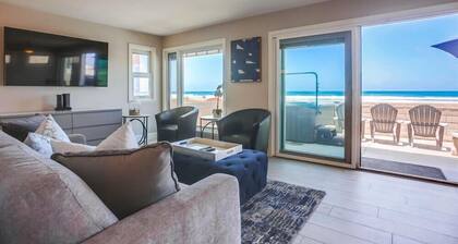 ~40' Ocean Front - 3 Levels - Hot Tub - Exclusive Patio