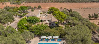 Vakantiehuis "Els Marsals" met zwembad, Wi-Fi, A/C, balkon, terras & tuin