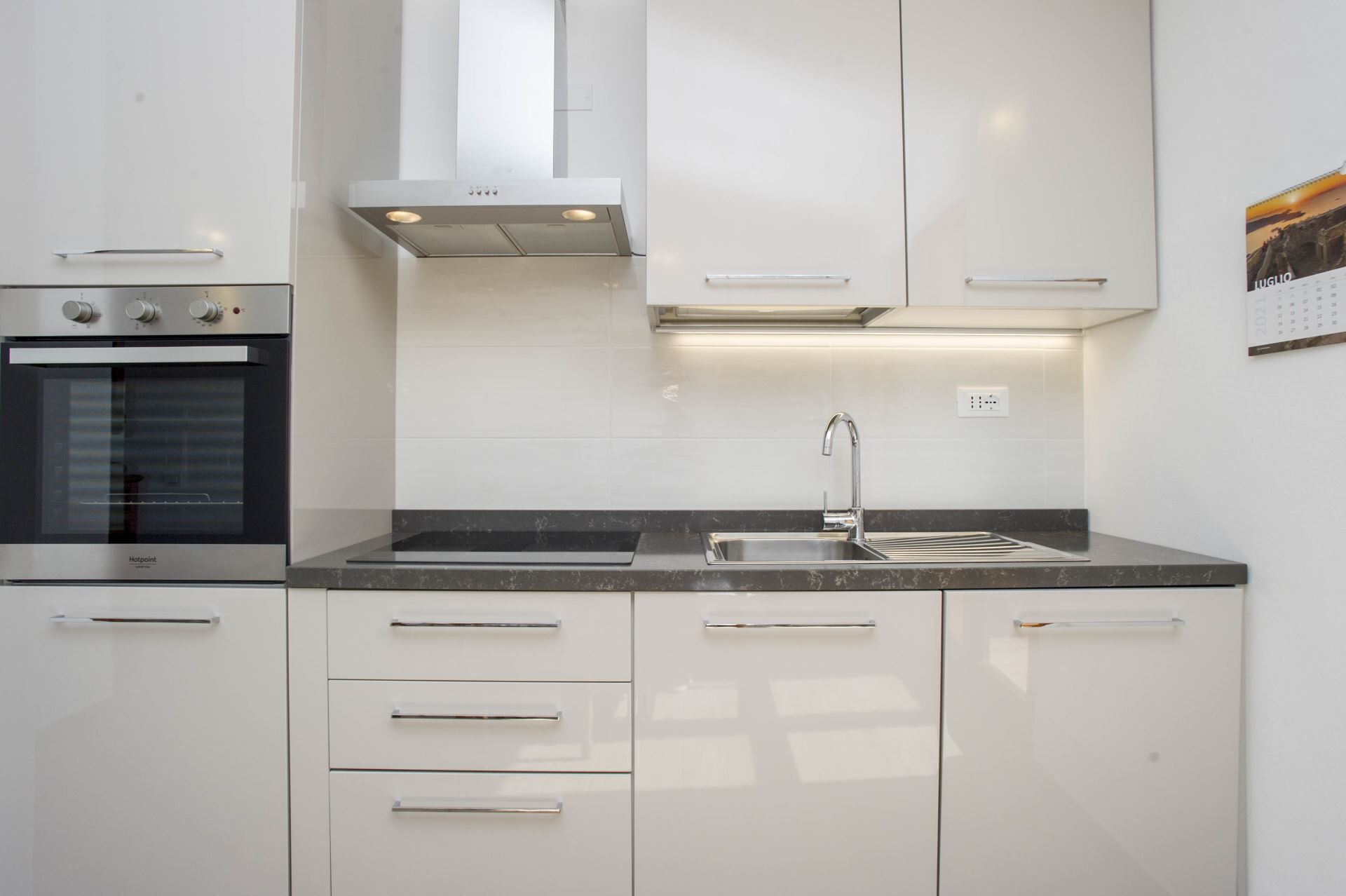 Kühlschrank, Ofen, Geschirrspüler