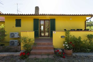 Exterior - VILLA DEL COLLE - CASA BOUGAINVILLE (Marciana)
