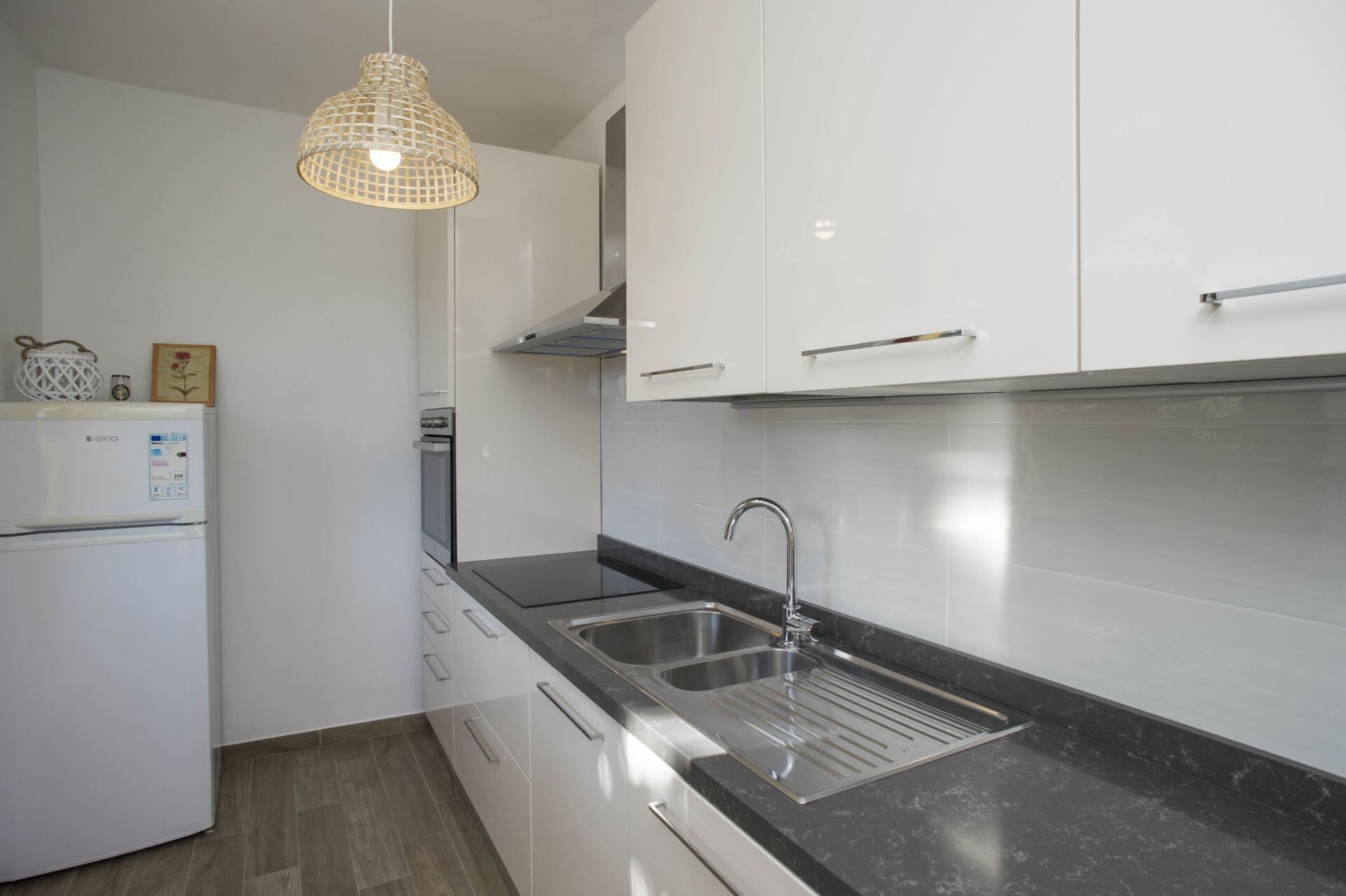 Kühlschrank, Ofen, Geschirrspüler