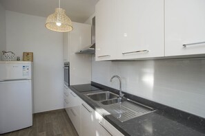 Private kitchen - VILLA DEL COLLE - CASA BOUGAINVILLE (Marciana)