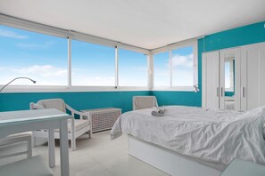 3 bedrooms, free WiFi, bed sheets
