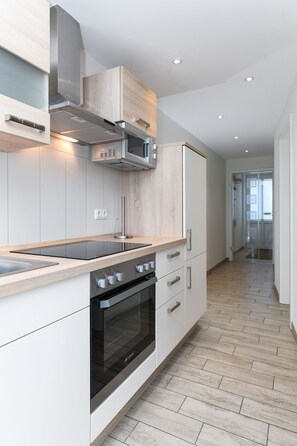 Fridge, microwave, oven, dishwasher