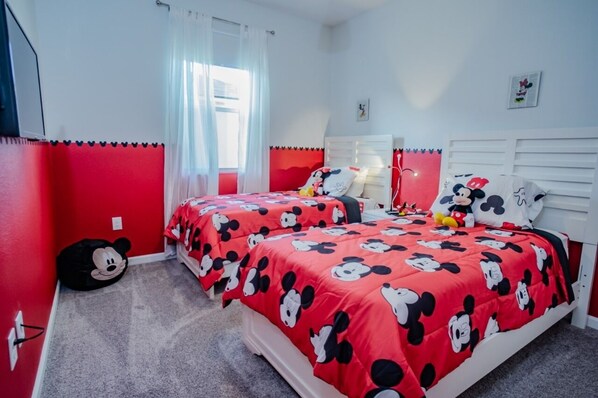 4 bedrooms, iron/ironing board, travel cot, free WiFi