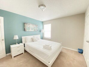 6 bedrooms, iron/ironing board, free WiFi, bed sheets