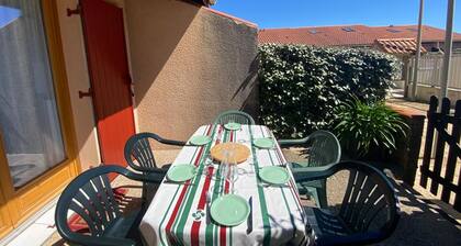 Villa am Strand mit direktem Zugang zum Meer