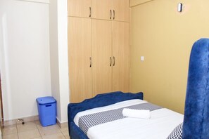 Executive Apartment | 2 bedrooms, in-room safe, soundproofing, iron/ironing board - Cijana Springs (Nairobi)