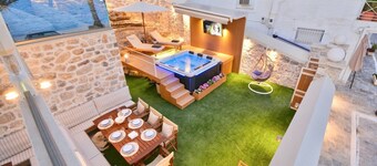Villasonboard Rock Villa 3bed Jacuzzi Seaside