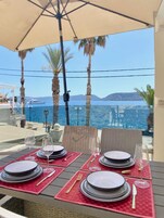 Villa | Outdoor dining