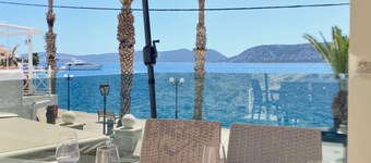 Villasonboard Rock Villa 3bed Jacuzzi Seaside