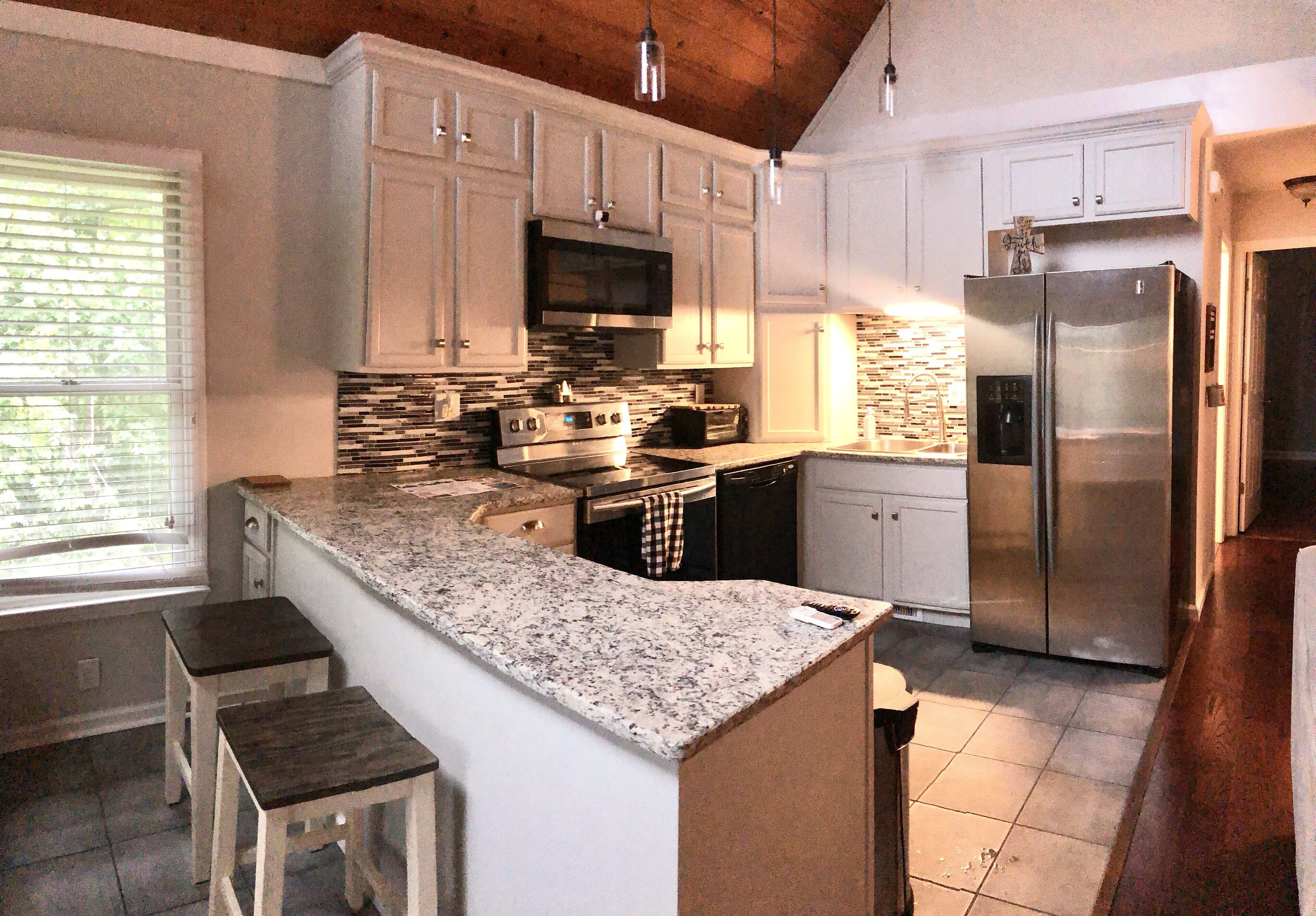 Lake Front Escape from Hussle and Bussle