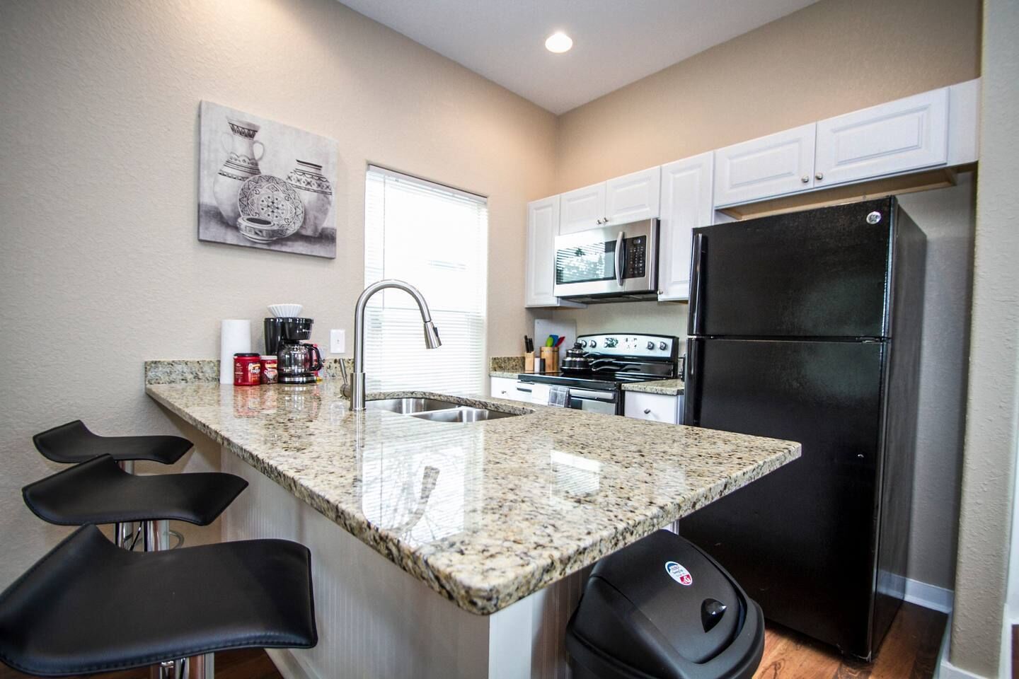 Remodeled House Near Downtown 1BR/1BA