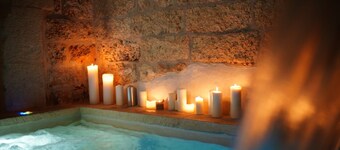 Lanime _ Bed in Spa _