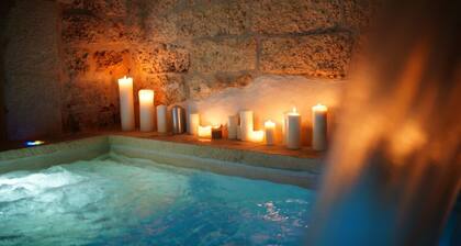 Lanime _ Bed in Spa _