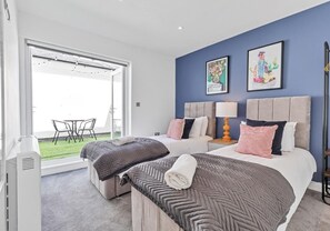 1 bedroom, iron/ironing board, free WiFi, bed sheets