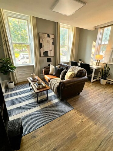 The Grayson at Park Place - Historic Charm Meets Modern Comfort