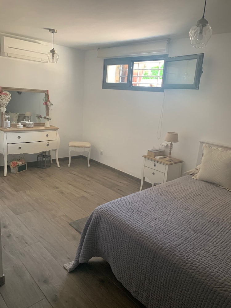 Beautiful House With Swimming Pool Close To Puy Du Fou And Toledo - Toledo