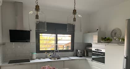 Beautiful house with swimming pool close to Puy du Fou and Toledo