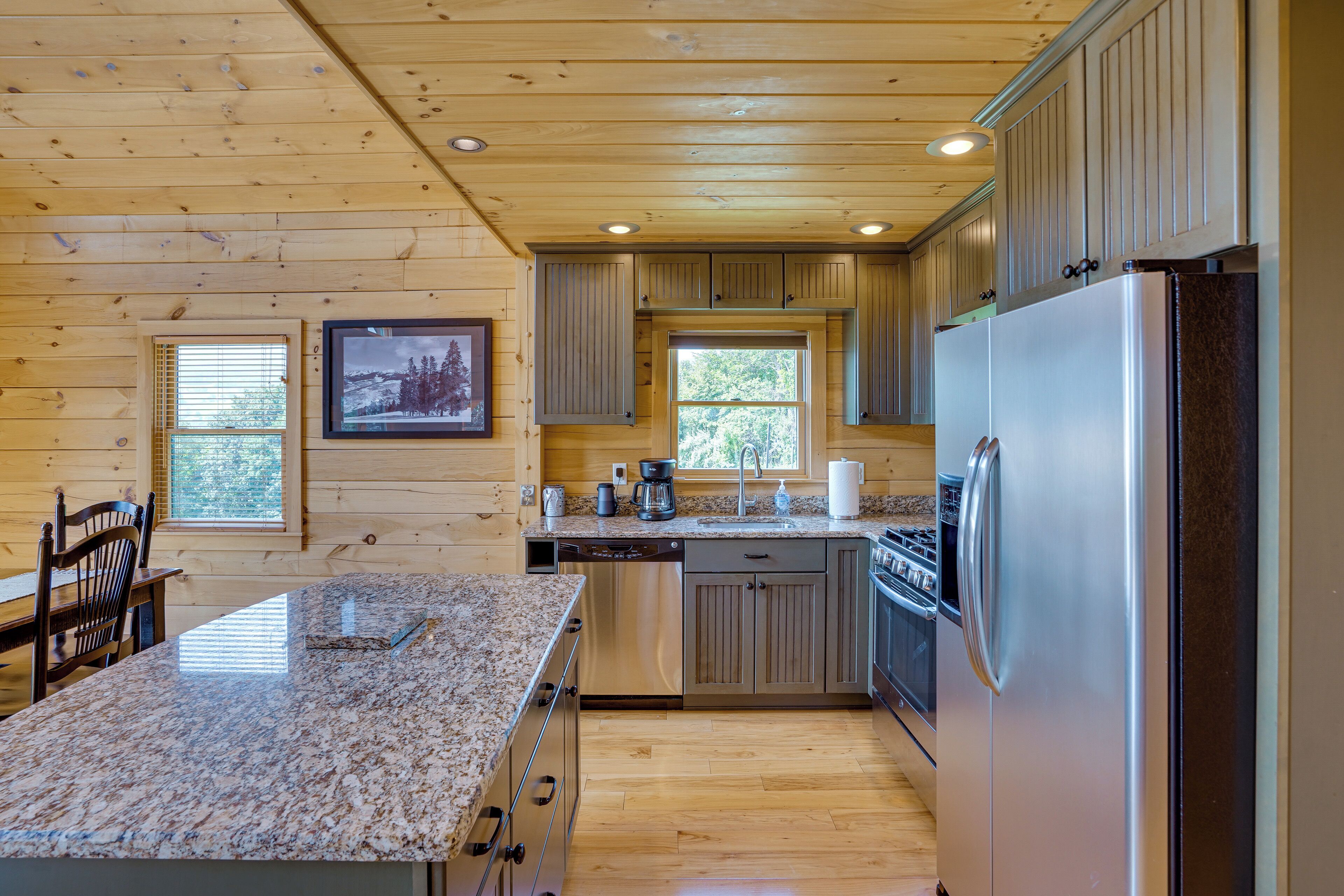 Million Dollar Unobstructed Mountain View’s