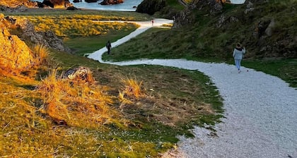 Trearddur bay - Ground floor new build apartment blue flag beach 3 mins