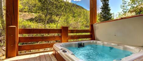 Bain à remous extérieur