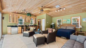 4 habitaciones, tabla de planchar con plancha y wifi gratis