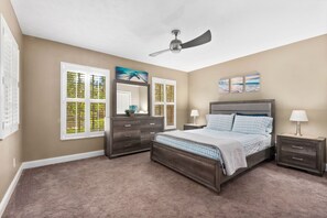 4 bedrooms, iron/ironing board, free WiFi, bed sheets