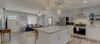 Fort Jackson Family Abode 3BD 2BA Home RENOVATED