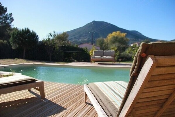 Piscine extérieure, piscine chauffée