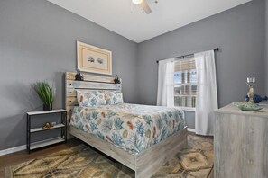 3 Schlafzimmer, Bügeleisen/Bügelbrett, Reisekinderbett, WLAN