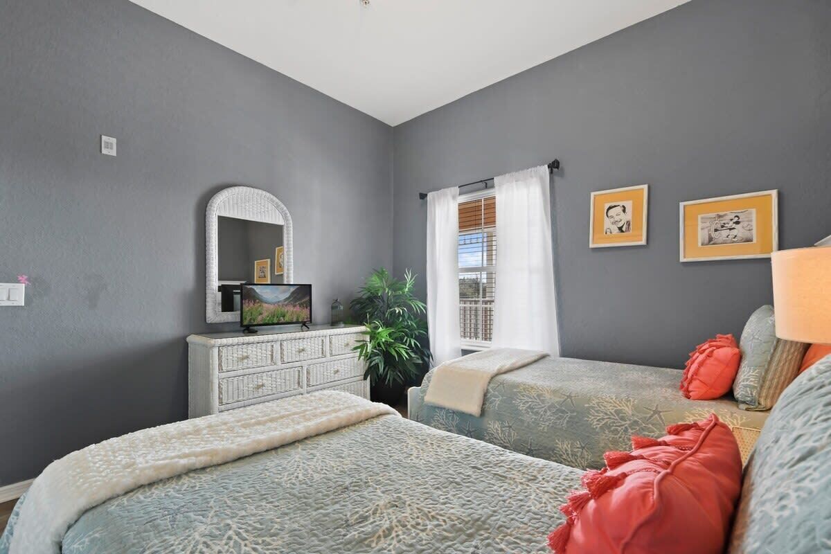 3 bedrooms, iron/ironing board, travel crib, WiFi