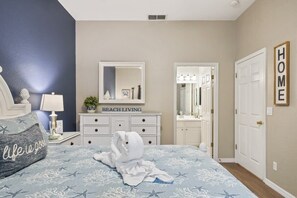 3 soverom, strykejern/-brett, reiseseng for barn og wi-fi