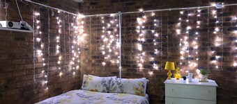 Cozy Entire Apartment In The Center Of Maboneng