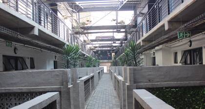 Cozy Entire Apartment In The Center Of Maboneng