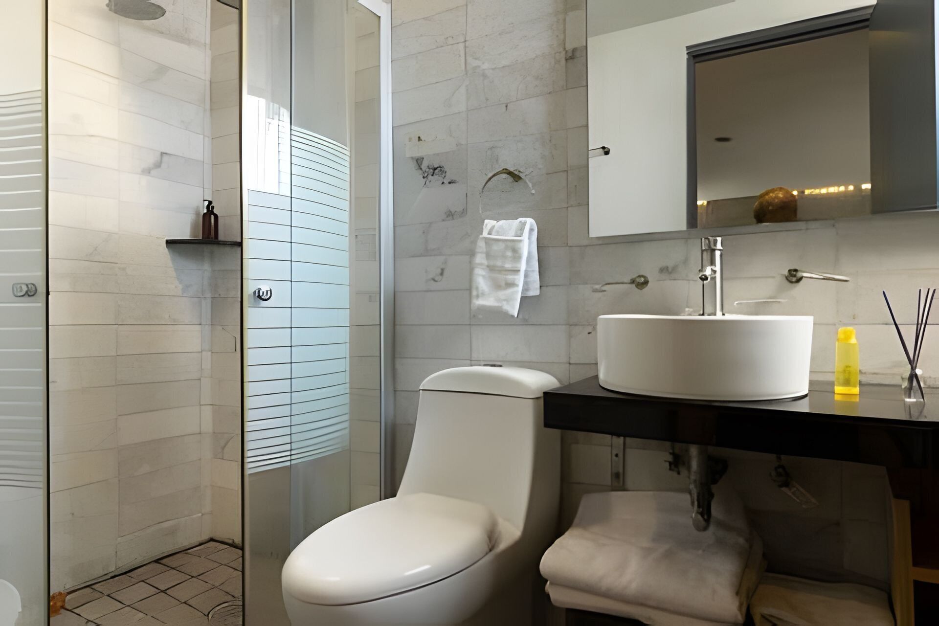 Appartement | Badkamer | Handdoeken, shampoo, toiletpapier