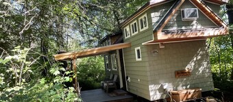 The Hideaway Tiny House in the Woods