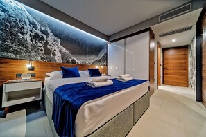 4 Schlafzimmer, Bügeleisen/Bügelbrett, kostenloses WLAN, Bettwäsche