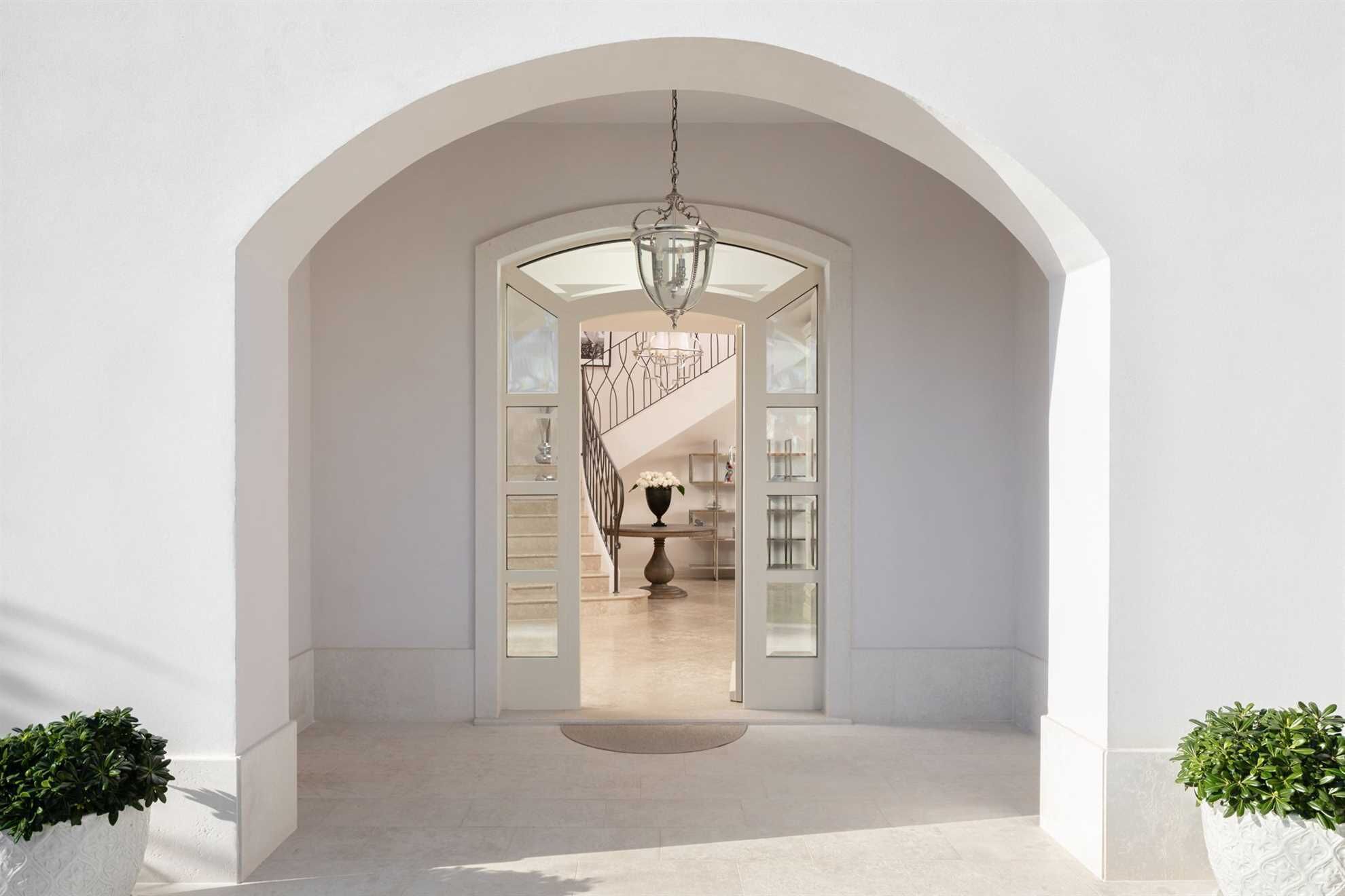 المنشأة من الداخل