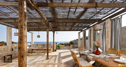 Villa Nativa with Pool