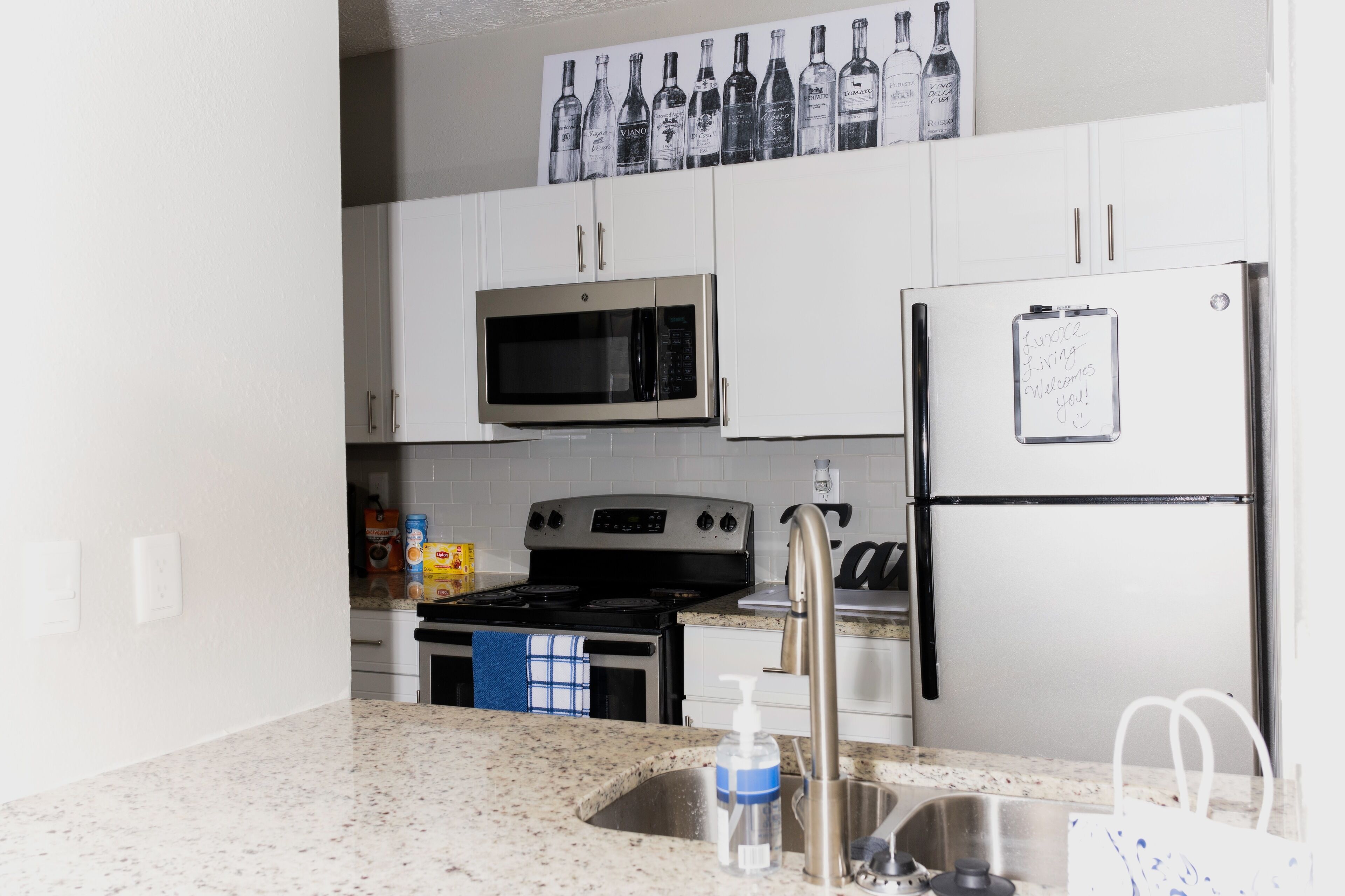 Gated Midtown Luxxe apt footsteps to ATL hotspots