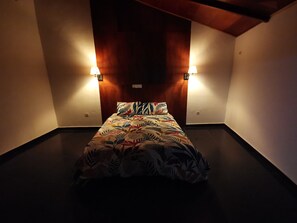 1 bedroom, iron/ironing board, bed sheets