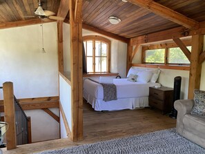 2 bedrooms, desk, iron/ironing board, travel crib