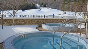 Indoor pool, outdoor pool