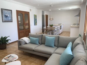 Smart TV - Casa Llubi 51 (LLUBI)