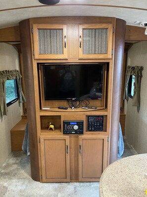 Interior - Waterfront RV  (De Leon Springs)