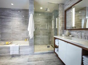Hair dryer, towels, toilet paper - New York | NYC Luxury Retreat | Spa & Fitness | 1BR Premier (New York)