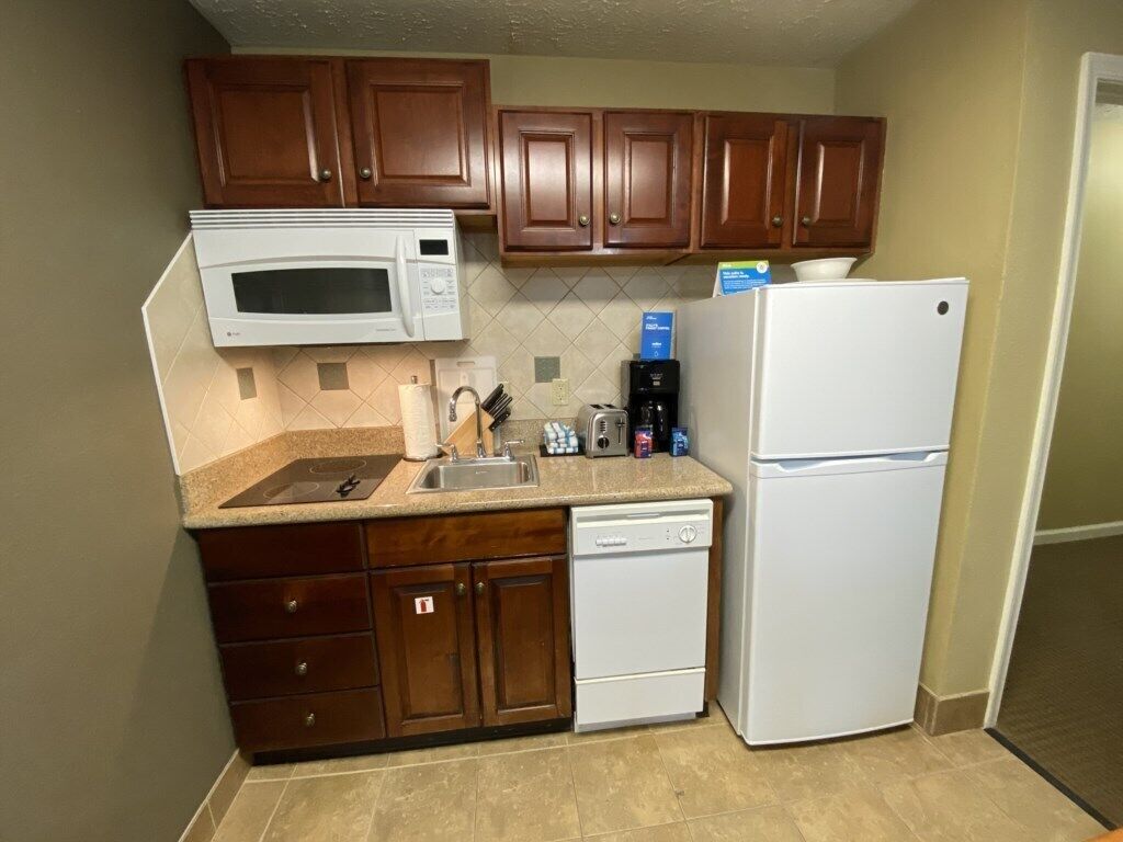 Wyndham Kingsgate - 1 Bedroom Suite