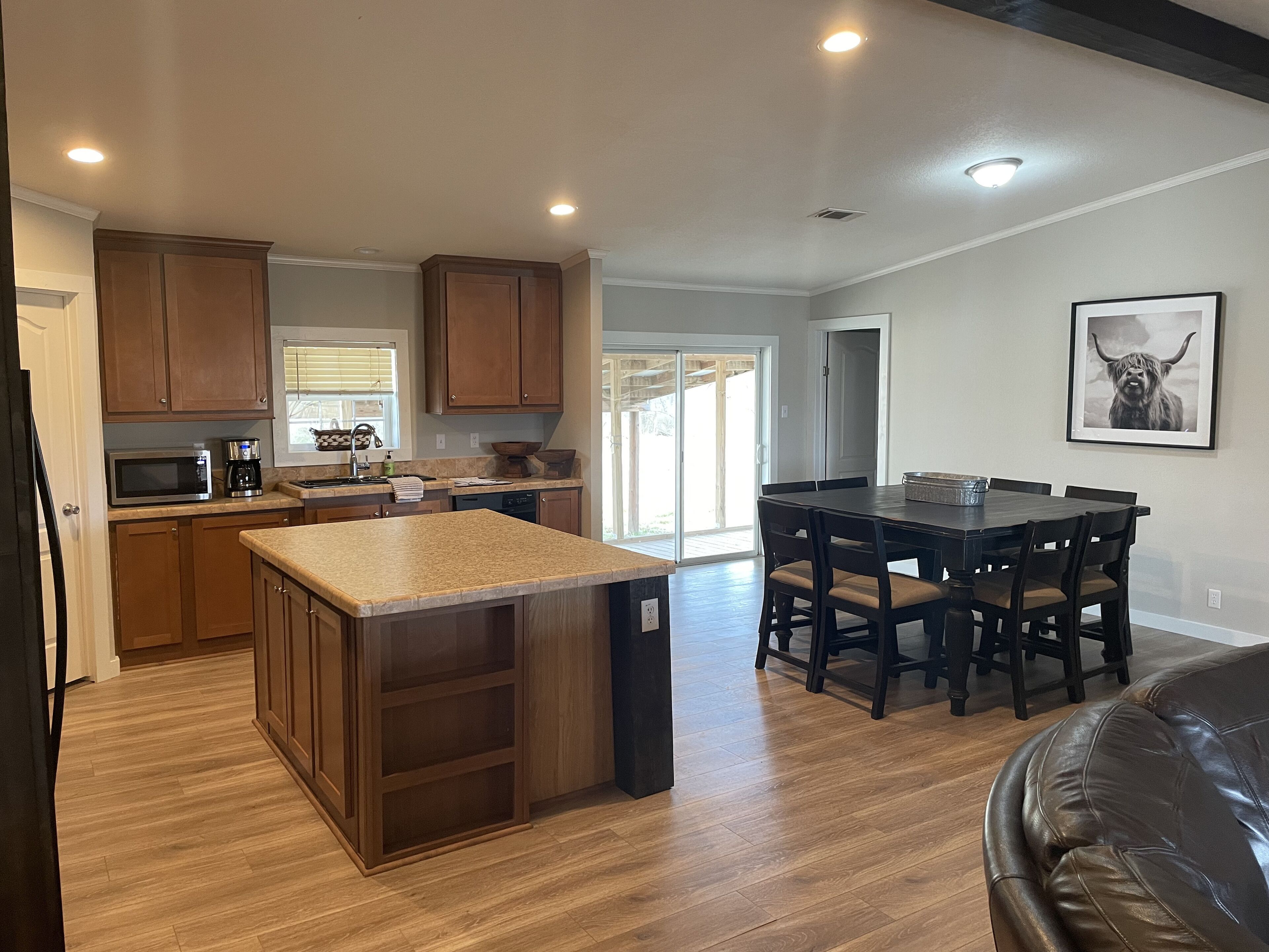 Farmhouse Escape located in the center of Texas