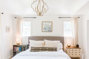 3 Schlafzimmer, Bügeleisen/Bügelbrett, Reisekinderbett, kostenloses WLAN